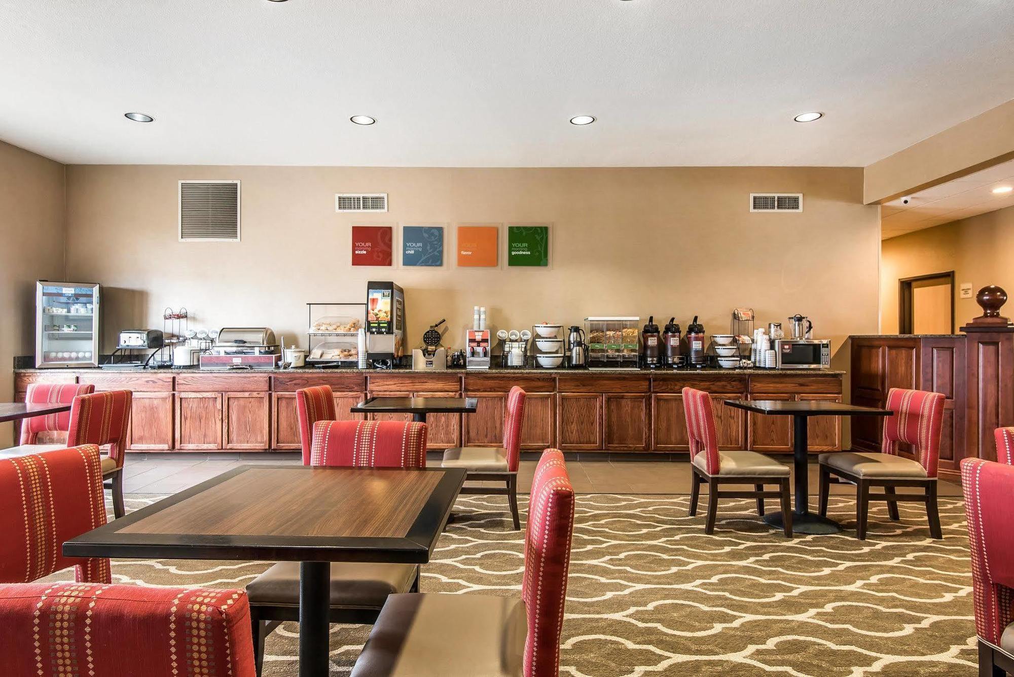 Quality Inn & Suites Bethany Экстерьер фото